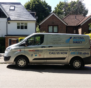 Clearing blocked drain for domestic customer in Cottenham Park Road, Wimbledon SW20